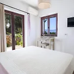 Villa Phos - Boutique Stone And Wood Sanctuary With Private Pool Near Sivota