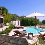 Villa Villa Phos - Boutique Stone And Wood Sanctuary With Private Pool Near Sivota *