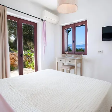 Amapola Boutique Villas With Sea Access - Phos Villa *