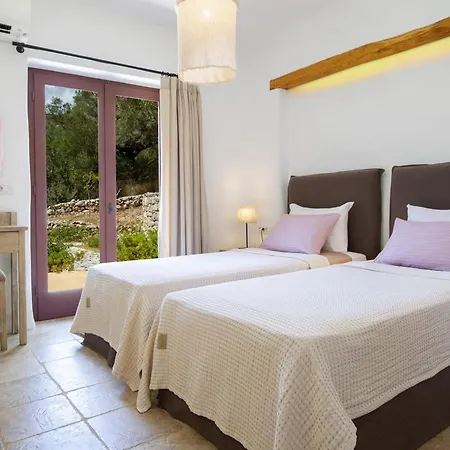 Phos Stone And Wood Sanctuary With Private Pool Near *