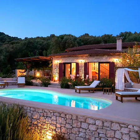 Villa Phos - Boutique Stone And Wood Sanctuary With Private Pool Near Sivota