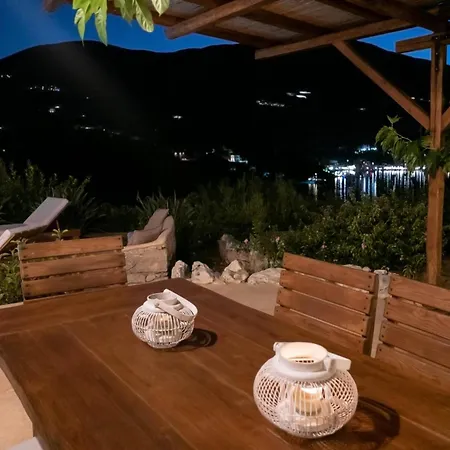 Villa Villa Phos - Boutique Stone And Wood Sanctuary With Private Pool Near Sivota *