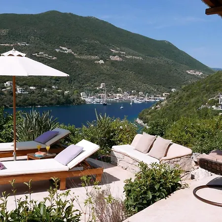 Villa Phos Stone And Wood Sanctuary With Private Pool Near Sivota *