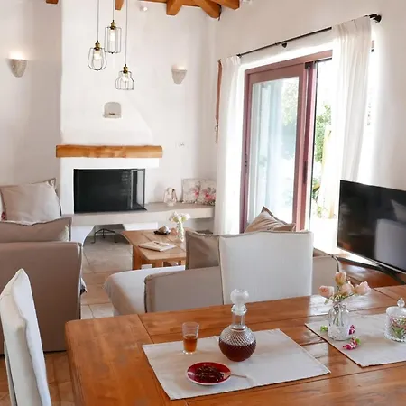 Villa Phos - Boutique Stone And Wood Sanctuary With Private Pool Near Sivota