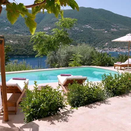Villa Villa Phos - Boutique Stone And Wood Sanctuary With Private Pool Near Sivota Syvota