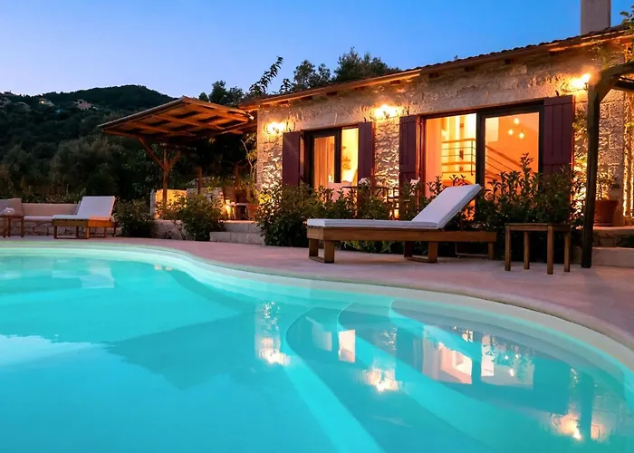 Villa Phos - Boutique Stone And Wood Sanctuary With Private Pool Near *