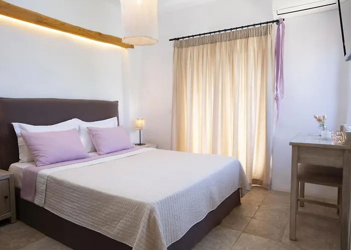 Phos - Boutique Stone And Wood Sanctuary With Private Pool Near Villa Sývota