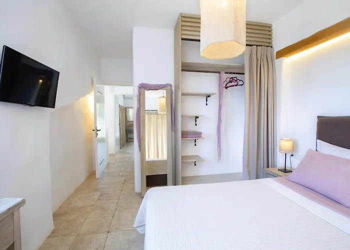 Phos - Boutique Stone And Wood Sanctuary With Private Pool Near Villa
