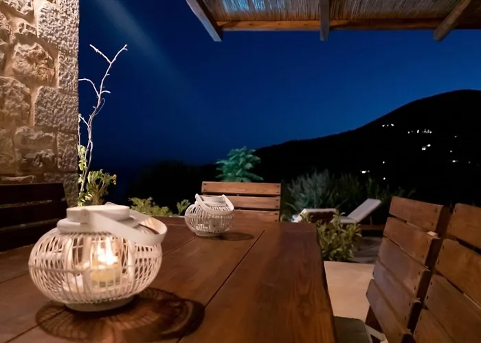 Phos - Boutique Stone And Wood Sanctuary With Private Pool Near Villa *