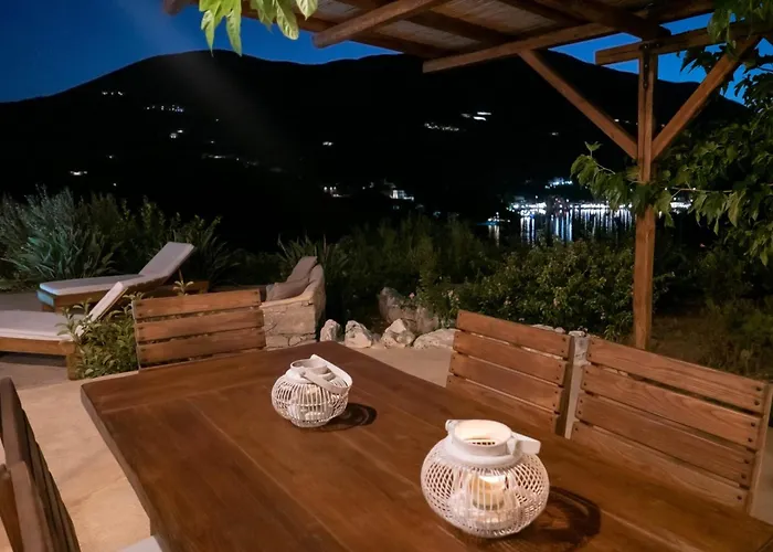 Villa Phos - Boutique Stone And Wood Sanctuary With Private Pool Near *