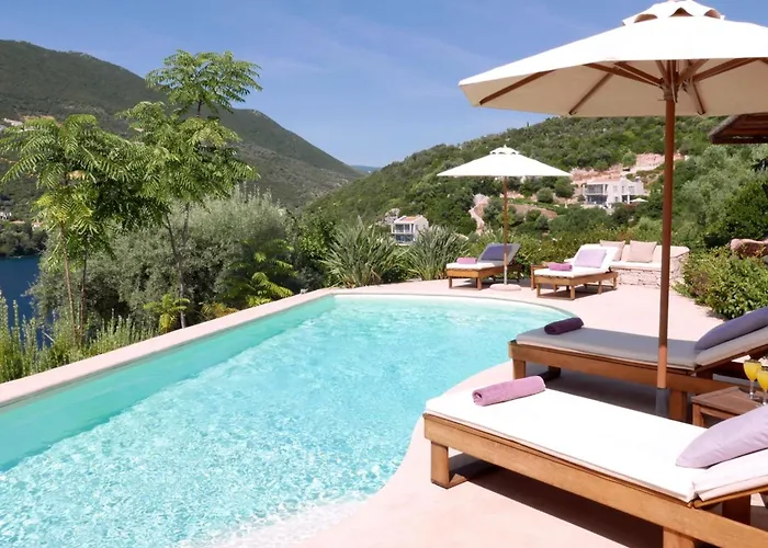 Phos - Boutique Stone And Wood Sanctuary With Private Pool Near Villa *