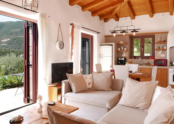 Villa Phos - Boutique Stone And Wood Sanctuary With Private Pool Near