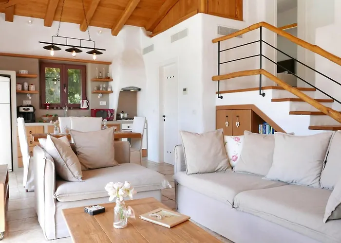 Phos - Boutique Stone And Wood Sanctuary With Private Pool Near *