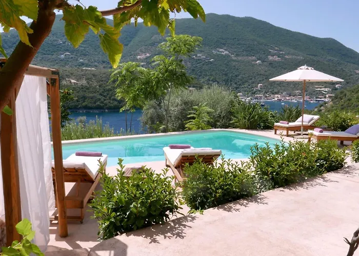 Villa Phos - Boutique Stone And Wood Sanctuary With Private Pool Near Sývota