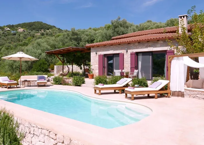 Phos - Boutique Stone And Wood Sanctuary With Private Pool Near Villa *