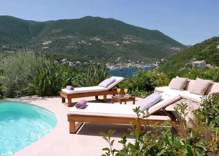 Phos - Boutique Stone And Wood Sanctuary With Private Pool Near Sývota